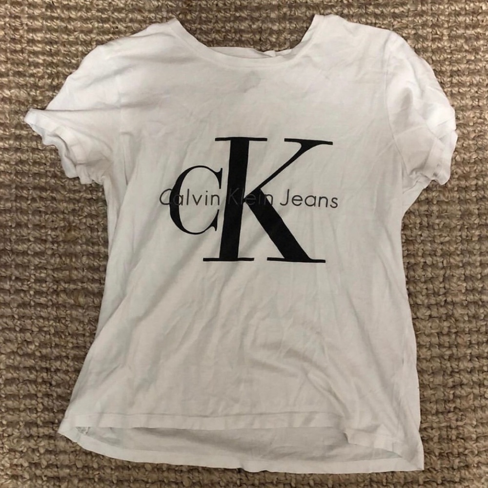 Calvin Klein Tee